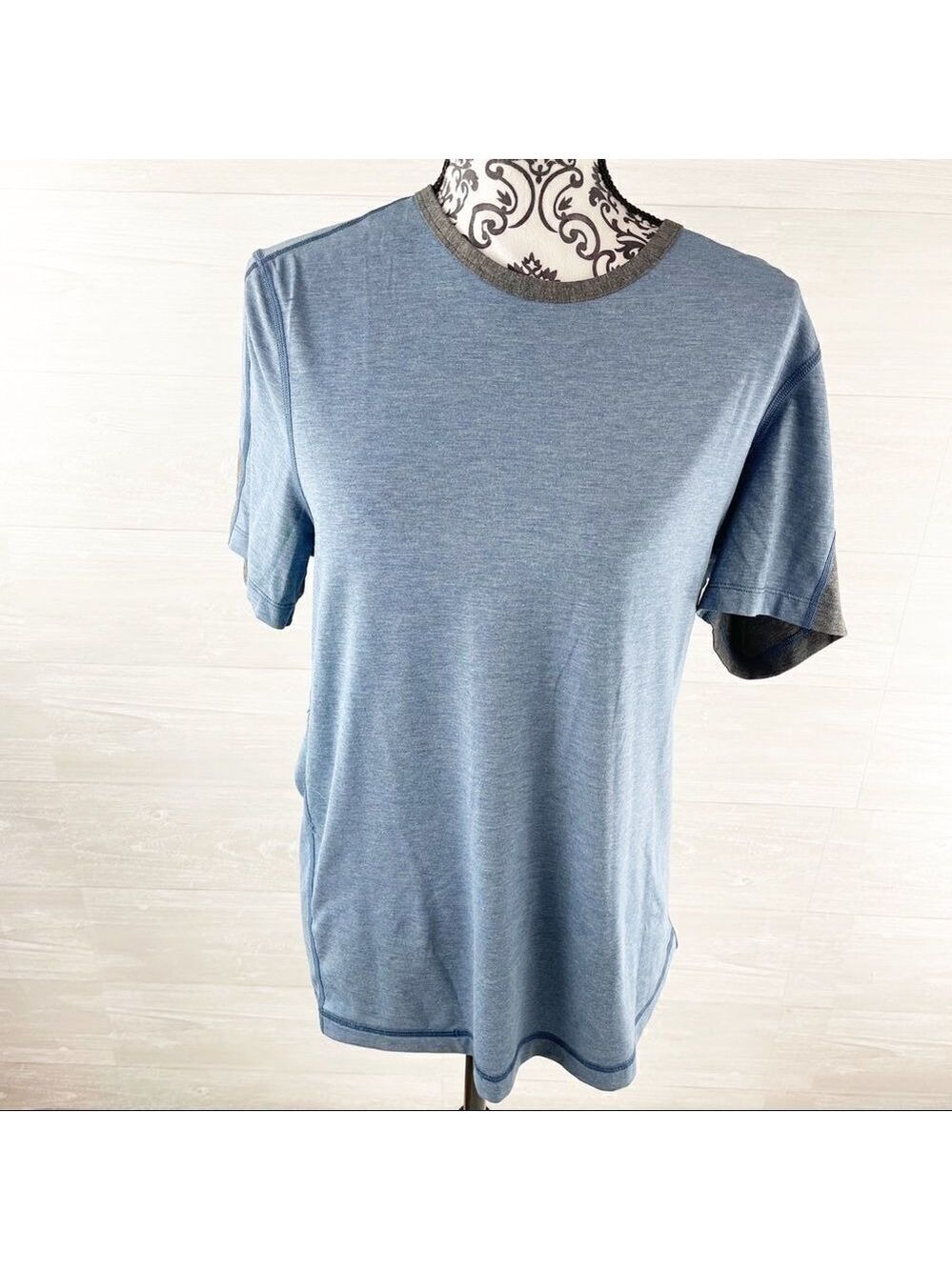Lululemon Colorblock Breeze Dye Crewneck T-Shirt
